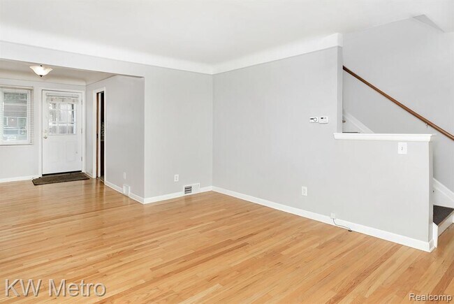 Building Photo - 2117 Marywood Dr