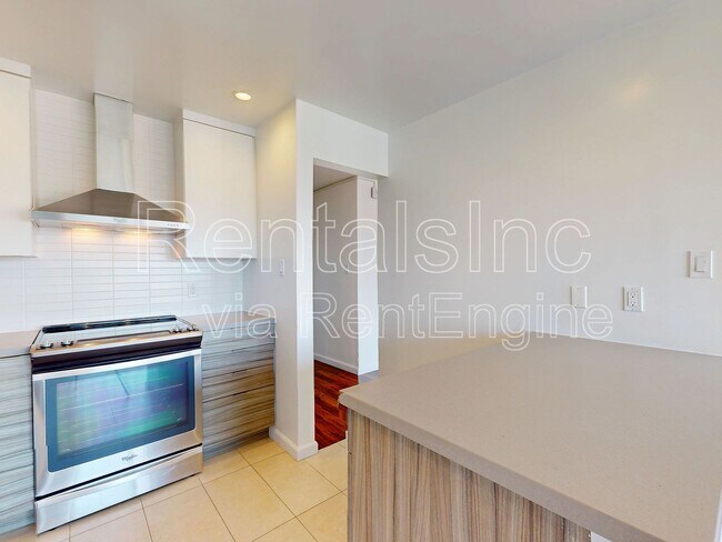 Foto del edificio - 2642 Greenwich St