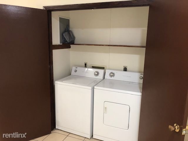 Building Photo - 2 br, 2 bath Apartment - 1602 John Ave Apt 2