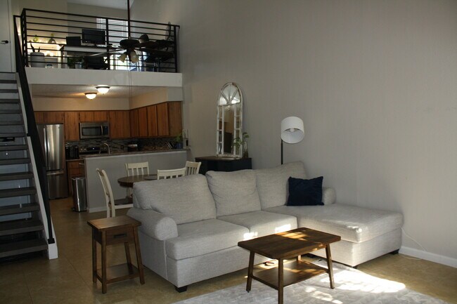 Foto del edificio - 13429 Garden Grove