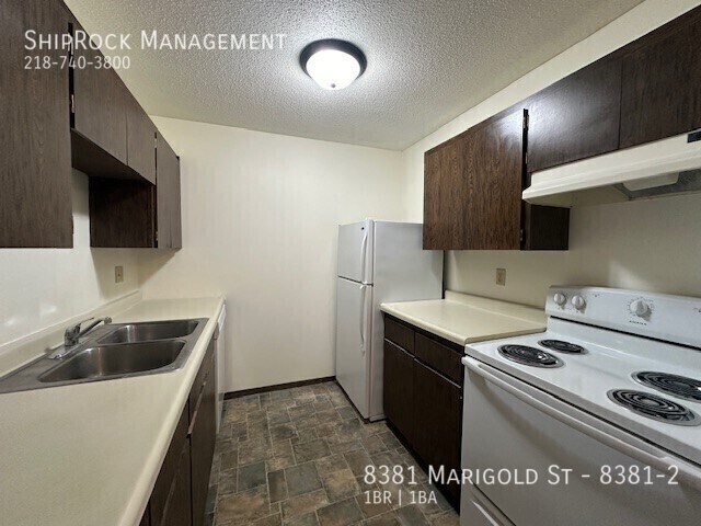 Building Photo - 8381 Marigold St