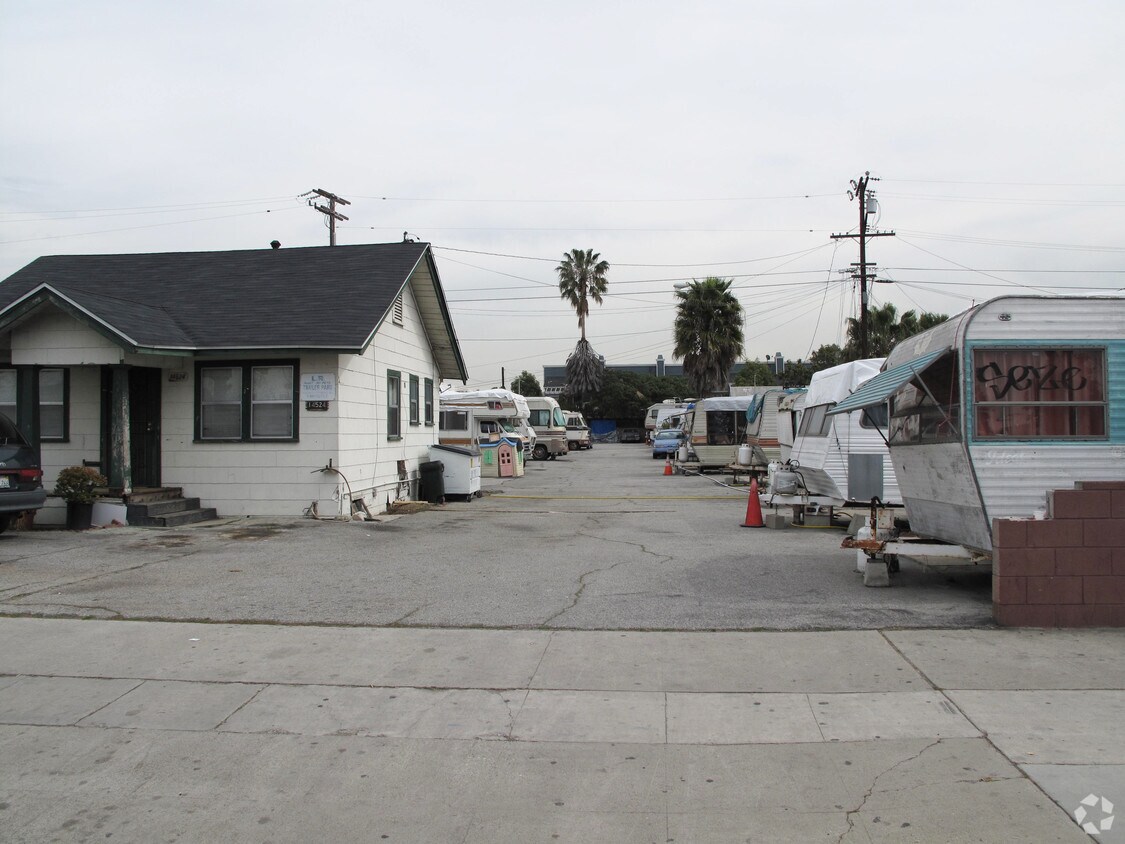 Foto principal - L R Trailer Park