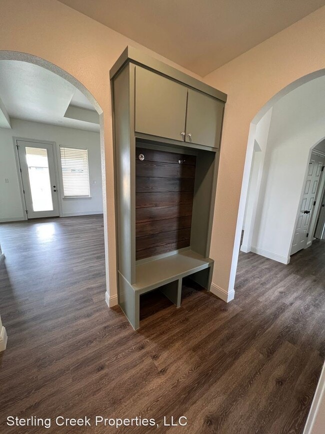 Building Photo - 4 br, 2 bath House - 6804 52nd Street