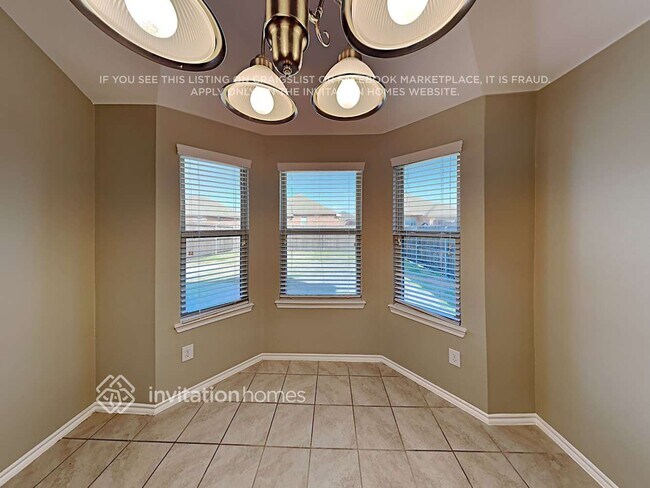 Foto del edificio - 539 Clearlake Dr