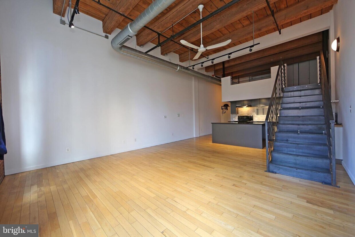 Foto principal - 1027-31 Arch St