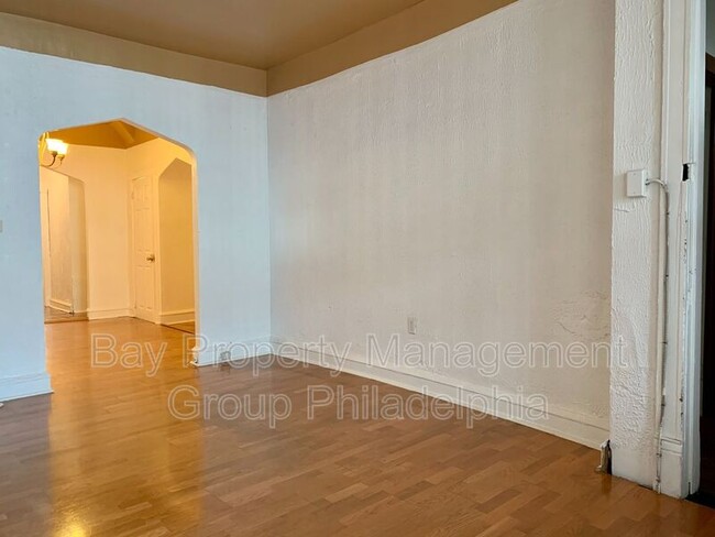 Building Photo - 4549 N 13th St