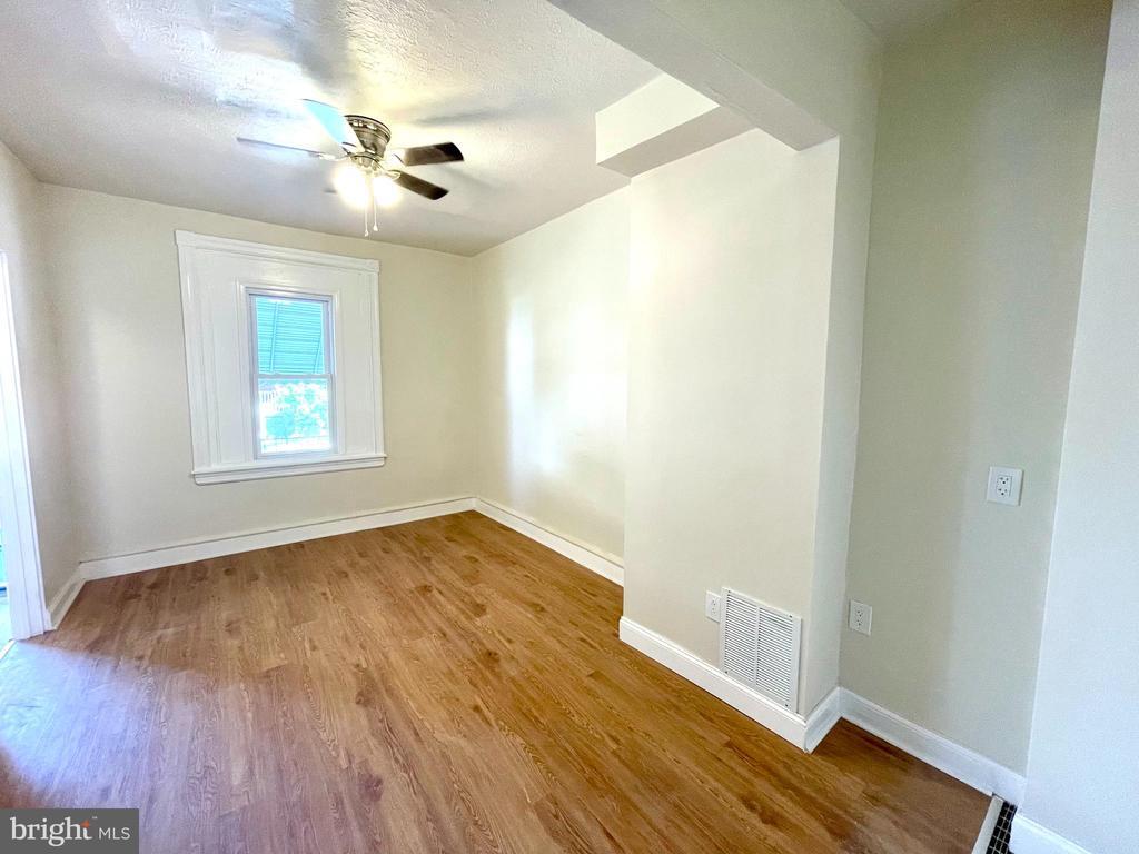 Foto principal - 238 S Cecil St