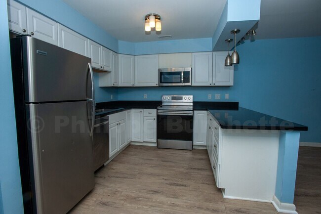 Foto del edificio - $1,489 – 2-bedroom, 2-bathroom house in Ch...