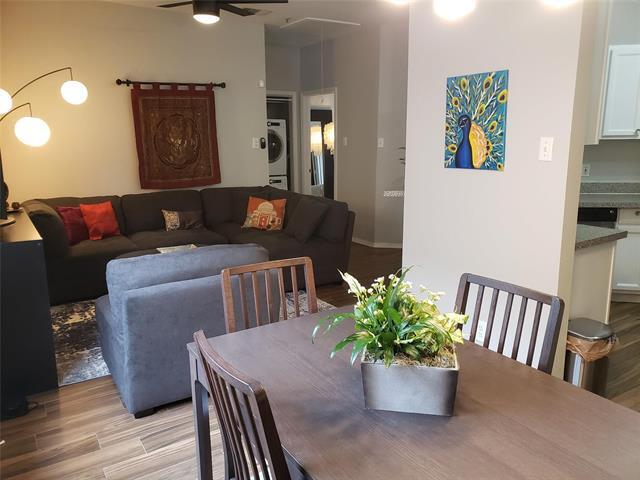 Foto del edificio - 2825 Reagan St