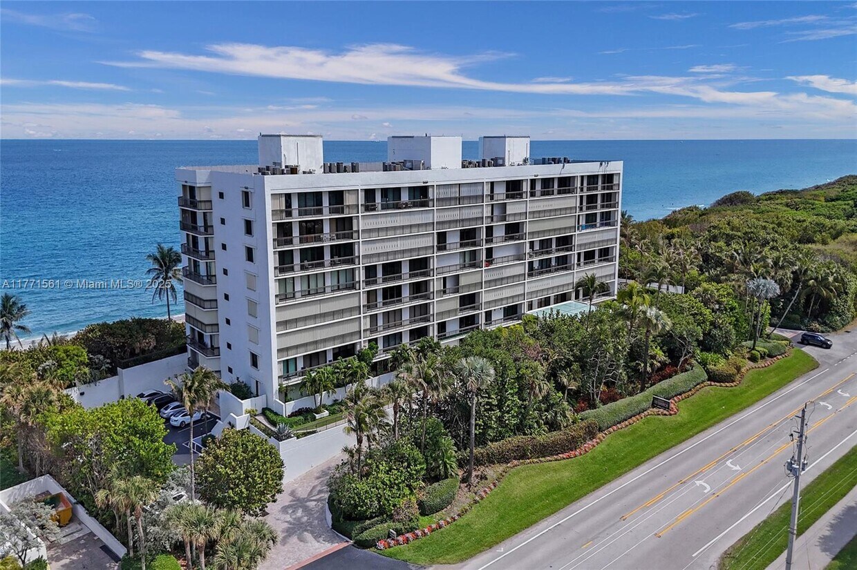 Primary Photo - 2000 N Ocean Blvd