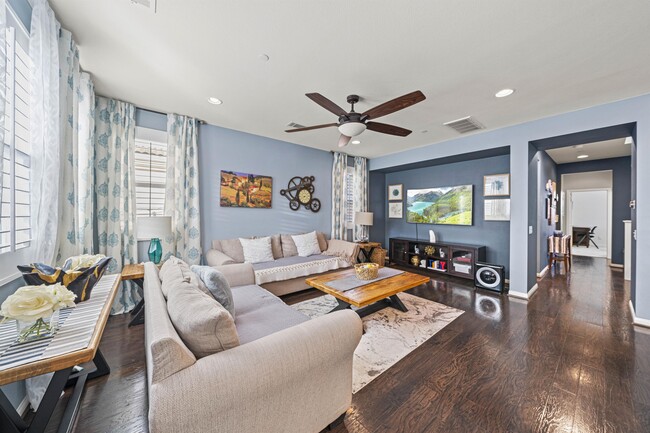 Building Photo - 26927 Trestles Dr