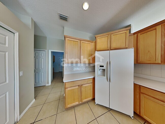 Foto del edificio - 767 Planters Manor Way