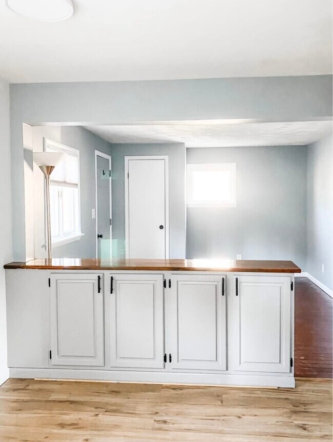 Building Photo - 9532 Pinnacle Rd