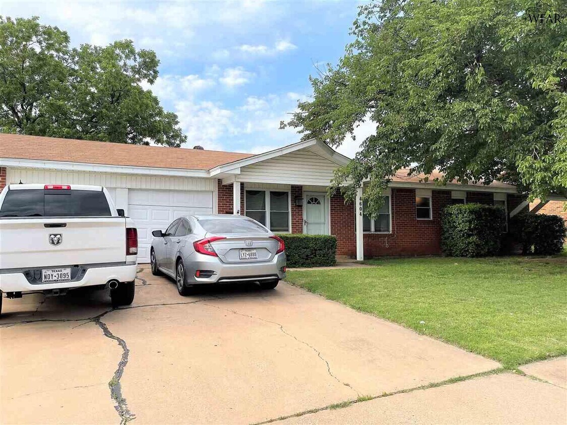 4604 Cascades Dr, Wichita Falls, TX 76310 House for Rent in Wichita