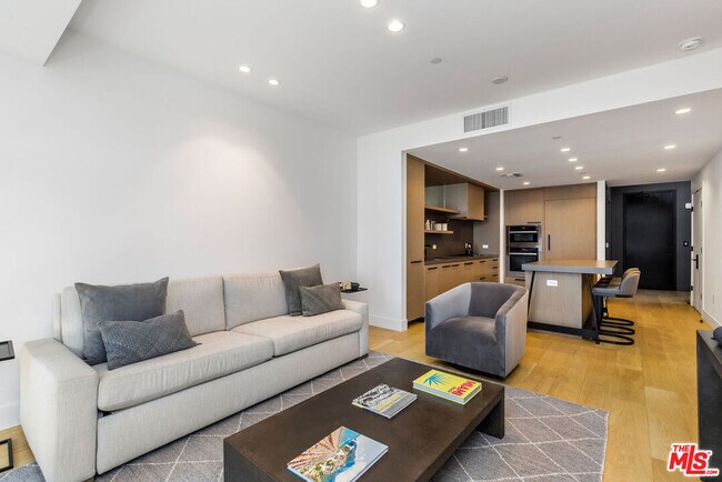 Foto del edificio - 10777 Wilshire Blvd