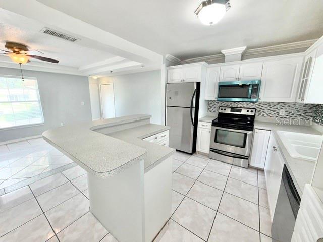 Foto del edificio - 1084 Shepherd Ave