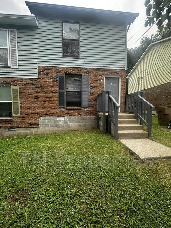 Primary Photo - 461 Roger Williams Ave