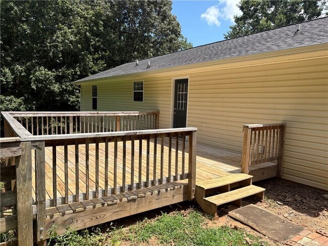 Building Photo - 4755 Perry Rd