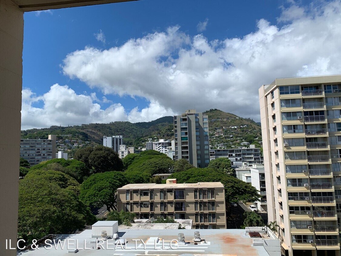Primary Photo - 1415 Punahou St