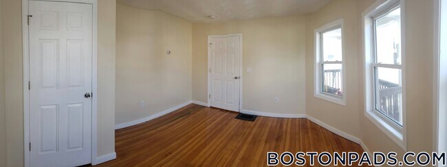 Foto del edificio - 1096 N Shore Rd