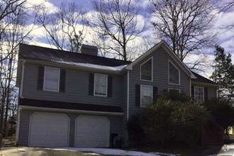 Building Photo - 116 Whirlaway Dr