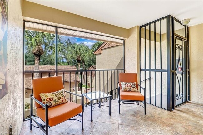 Building Photo - 206 Foxtail Ct