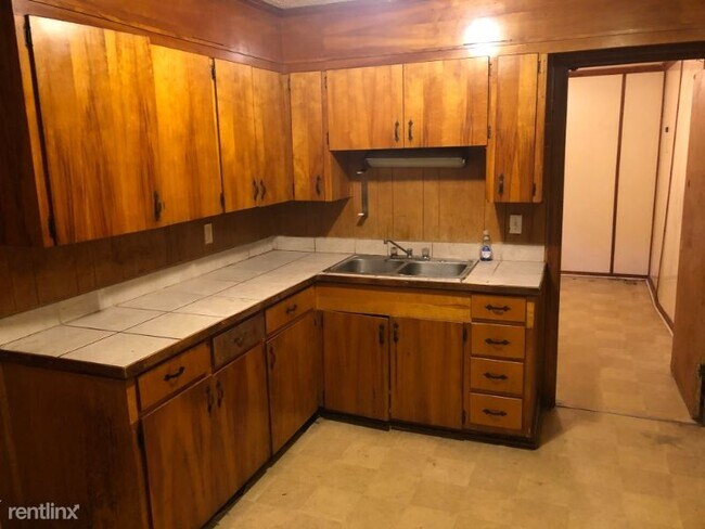 Foto del edificio - 3 br, 2 bath House - 1705 Woodburn St