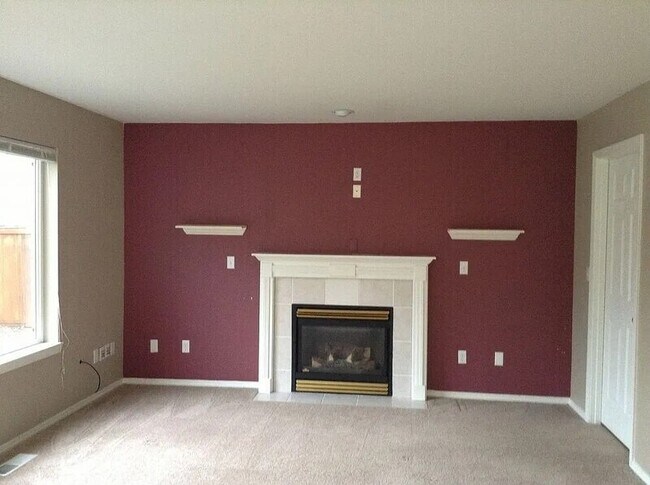 Building Photo - 12805 169th St Ct E