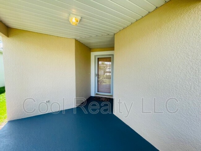 Building Photo - 309 High Vista Dr