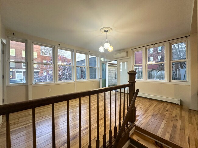 Foto del edificio - 75 Overlook Pl