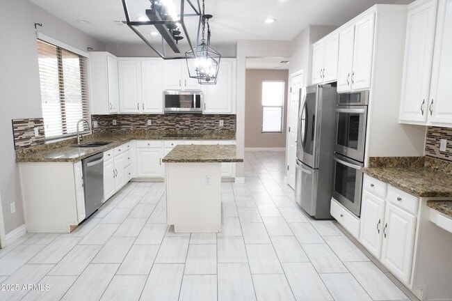 Foto del edificio - 6700 S Agate Way