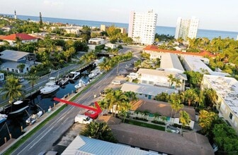 Building Photo - 3208 Canal Dr