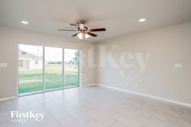 Foto del edificio - 2309 NW 7th St