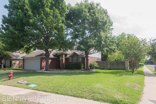Building Photo - 4 br, 2.5 bath House - 2514 Autrey Dr