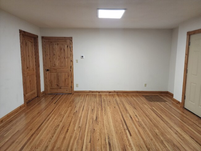 Foto del edificio - 1634 S College Ave