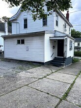 Building Photo - 95 Albany St