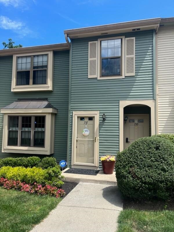 130 Dumbarton Hill Ct, Matawan, NJ 07747 Condo for Rent in Matawan