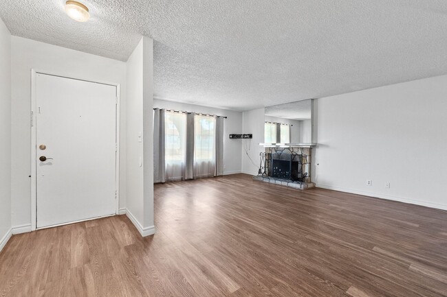 Building Photo - Beautiful 3 Bedroom Home in North Las Vegas!