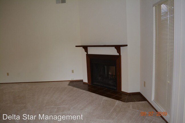 Building Photo - 5500 Mike Arthur Ct