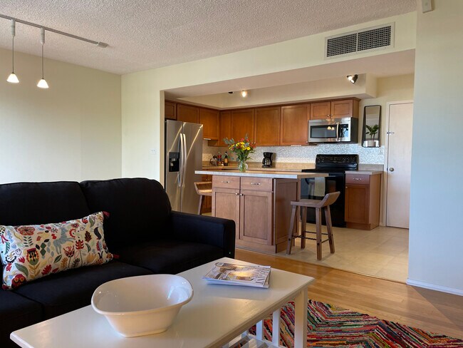 Photo - 2401 Bayshore Blvd Apartment