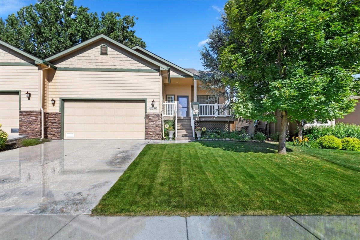Primary Photo - 8290 N Sunbelt Ave
