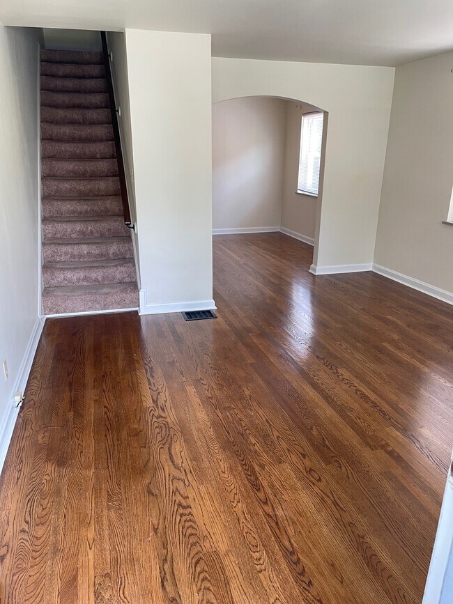 sala de estar - 29 Pleasant Ridge Ave