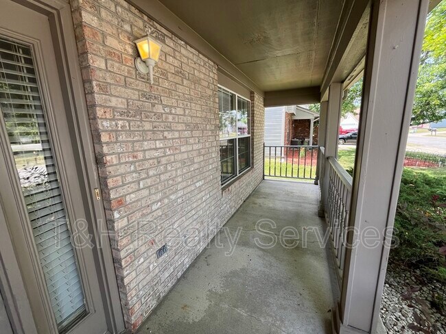 Building Photo - 11343 Lynchburg Way