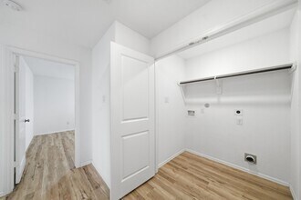 Building Photo - 26726 Wilderye Cv Ln