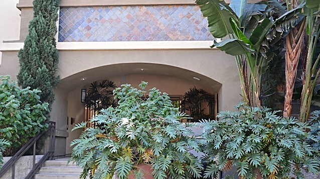Foto del edificio - 6020 Seabluff Dr