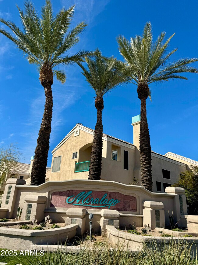 Foto del edificio - 1139 E Frye Rd