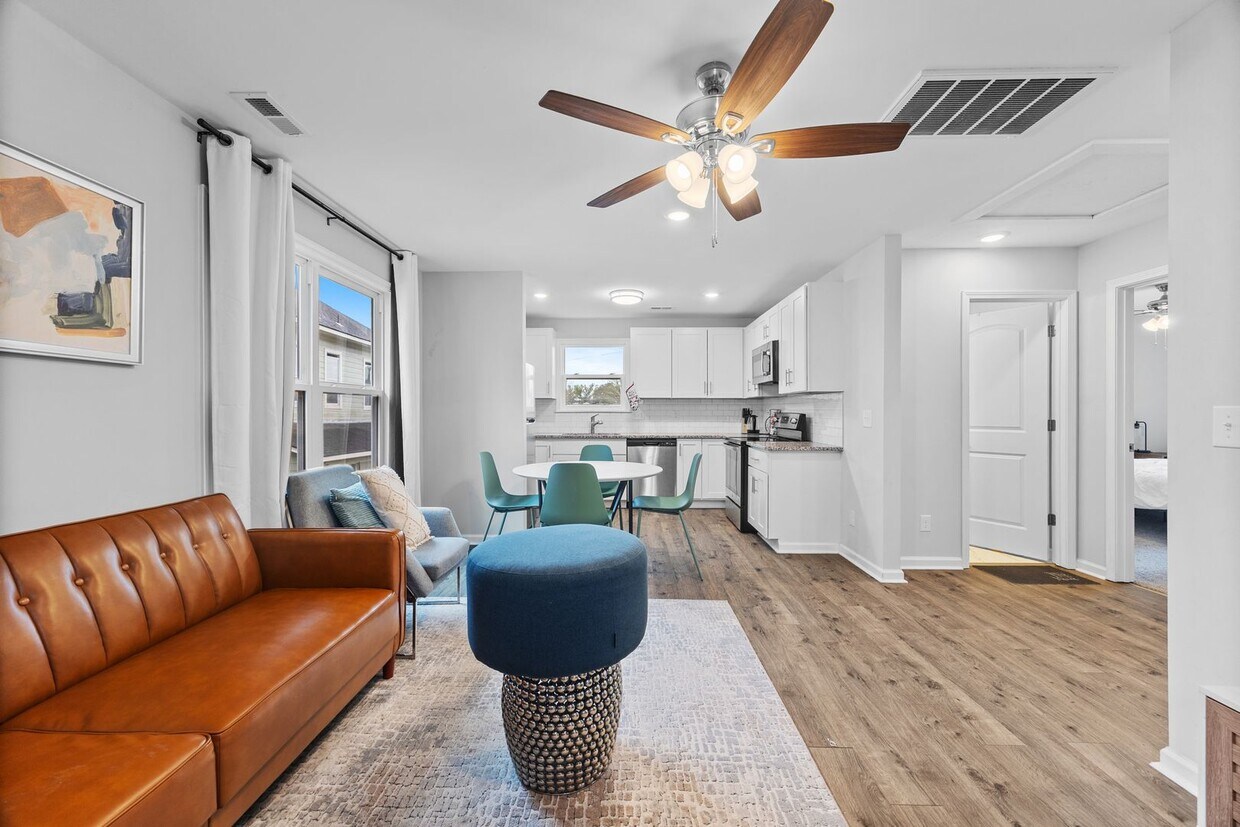 Foto principal - 607 Dowd St