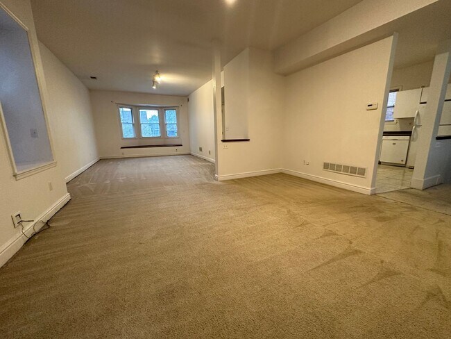 Foto del edificio - 248 S Atlantic Ave