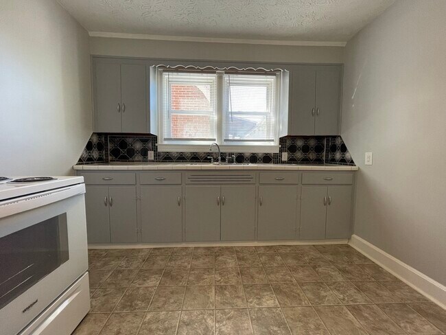 Foto del edificio - 231 N Cleveland Ave