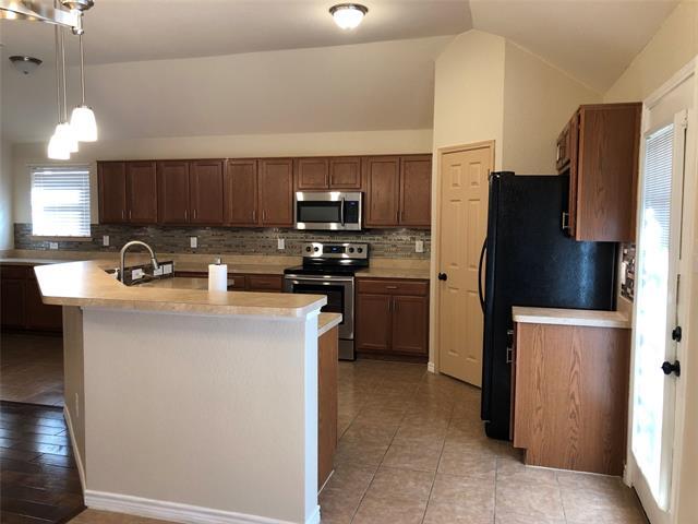 Foto del edificio - 4005 Vista Greens Dr